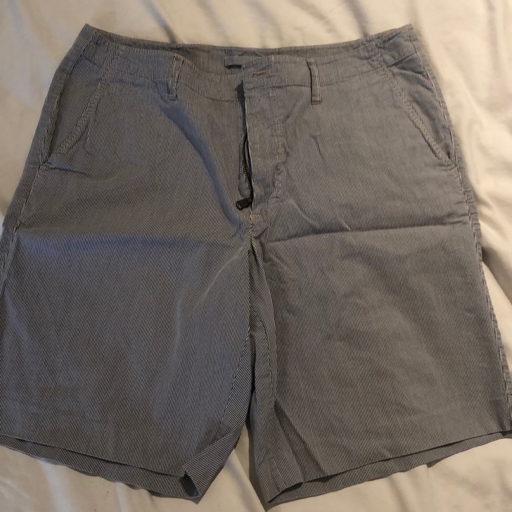 Hilfiger blue striped shorts